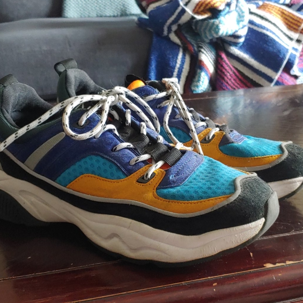 Mens shoes